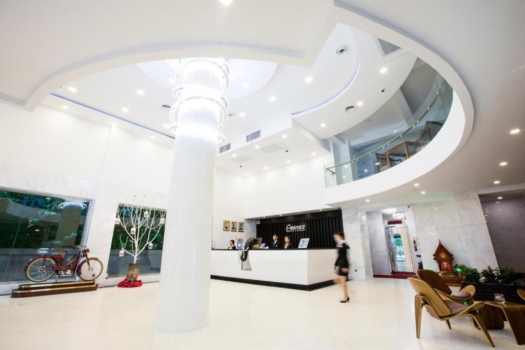 Essence Hotel-Phnom Penh Exteriör bild