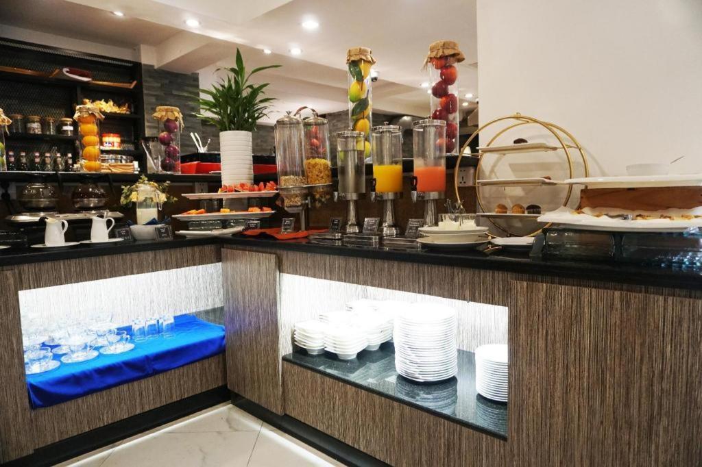 Essence Hotel-Phnom Penh Exteriör bild