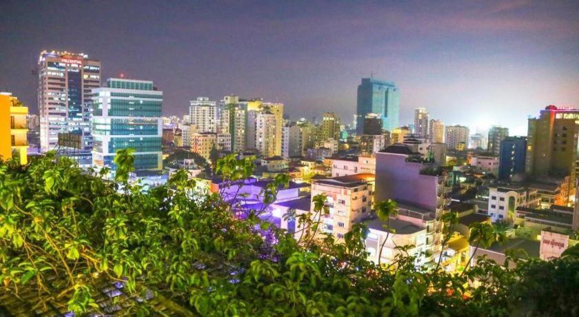 Essence Hotel-Phnom Penh Exteriör bild