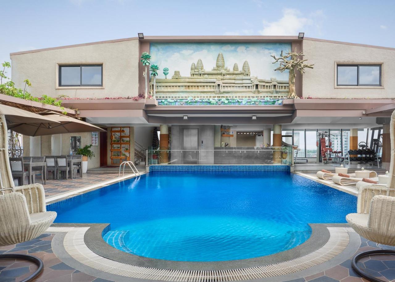 Essence Hotel-Phnom Penh Exteriör bild